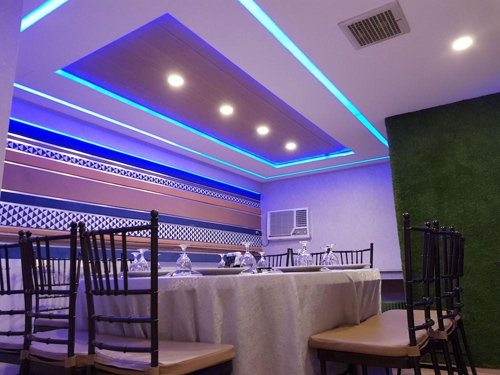 Star Plaza Hotel Dagupan City Buitenkant foto